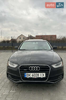 Седан Audi A4 2014 в Бродах