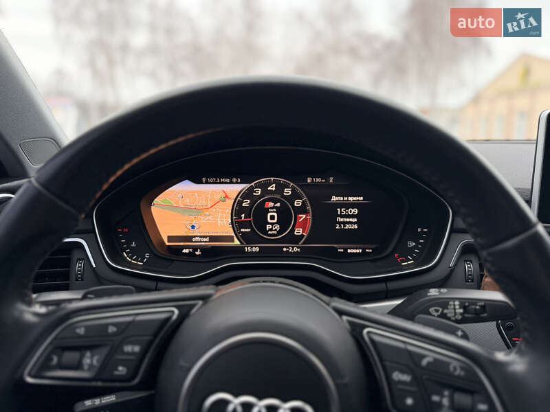 Седан Audi A4 2017 в Ромнах