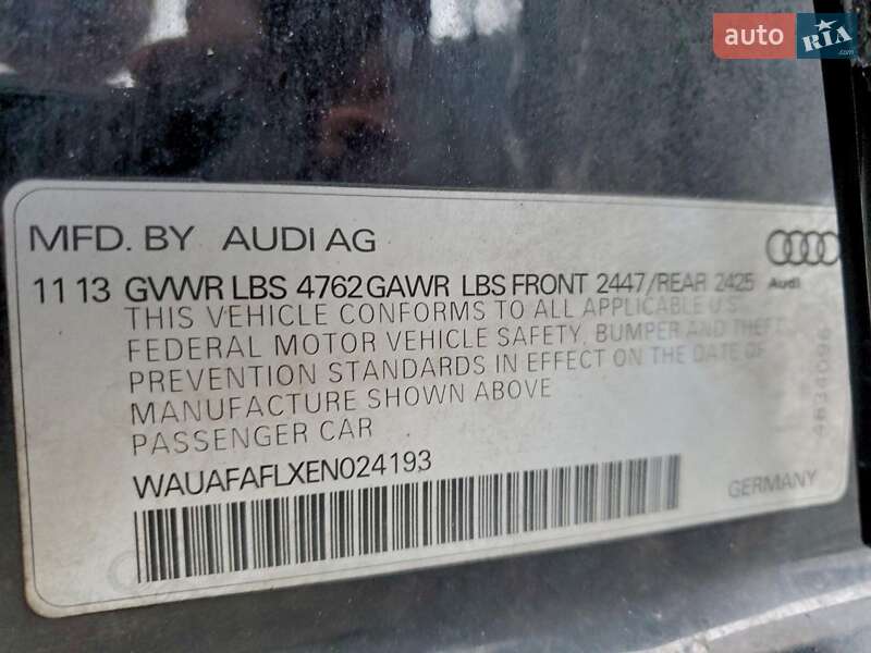 Седан Audi A4 2013 в Львові