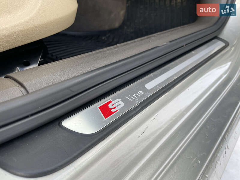 Седан Audi A4 2013 в Львові фото 34 Седан Audi A4 2013 в Львові