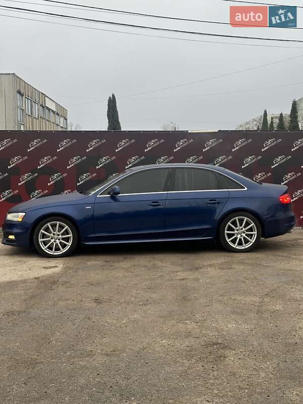 Седан Audi A4 2014 в Сумах