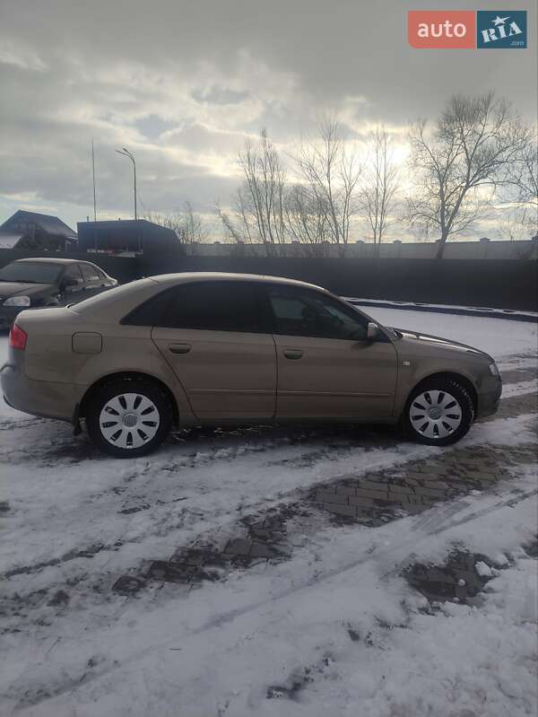 Седан Audi A4 2005 в Львові