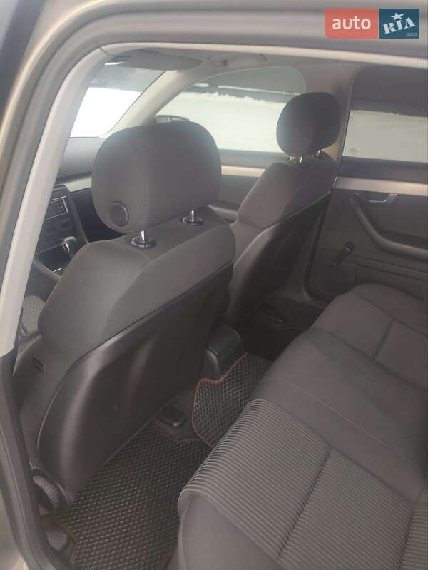 Седан Audi A4 2005 в Львові