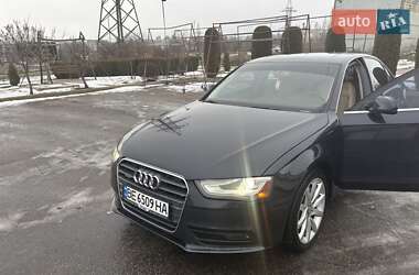 Седан Audi A4 2012 в Южноукраинске