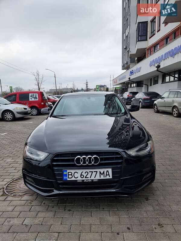 Седан Audi A4 2015 в Львові