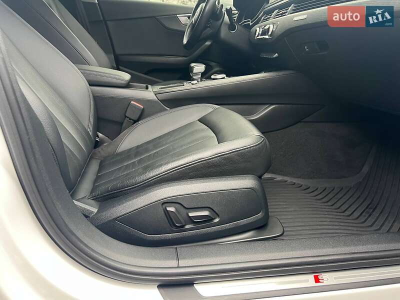 Седан Audi A4 2016 в Каменском