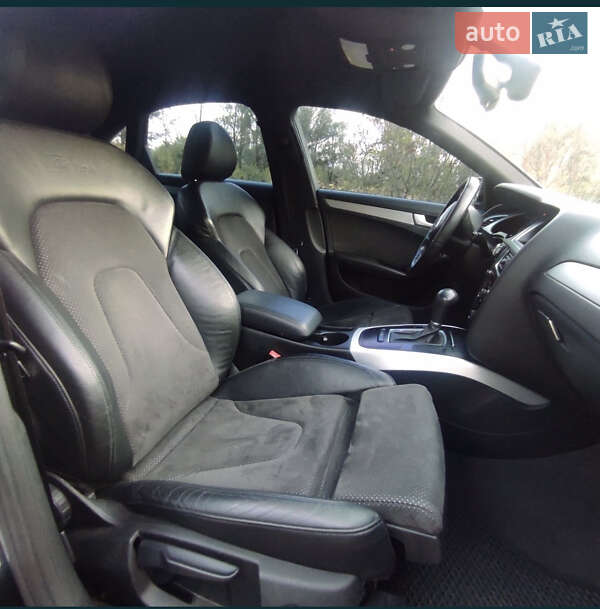 Седан Audi A4 2010 в Миргороде