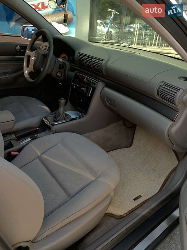 Універсал Audi A4 2000 в Черкасах фото 8 Універсал Audi A4 2000 в Черкасах