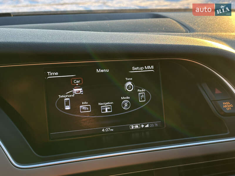 Седан Audi A4 2012 в Львові