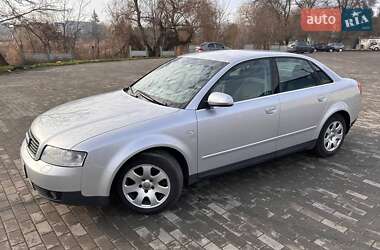 Седан Audi A4 2001 в Апостоловому