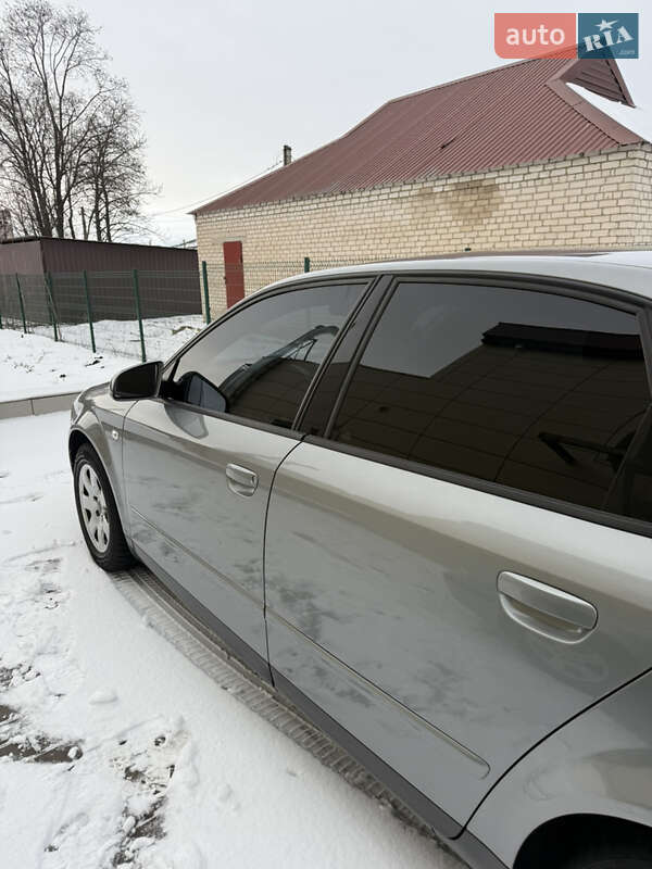 Седан Audi A4 2002 в Чугуєві фото 3 Седан Audi A4 2002 в Чугуєві