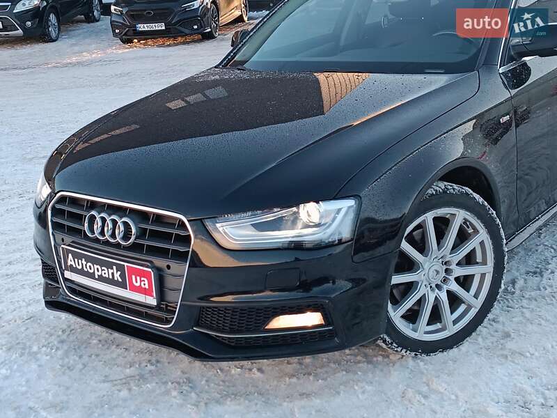 Седан Audi A4 2014 в Львове