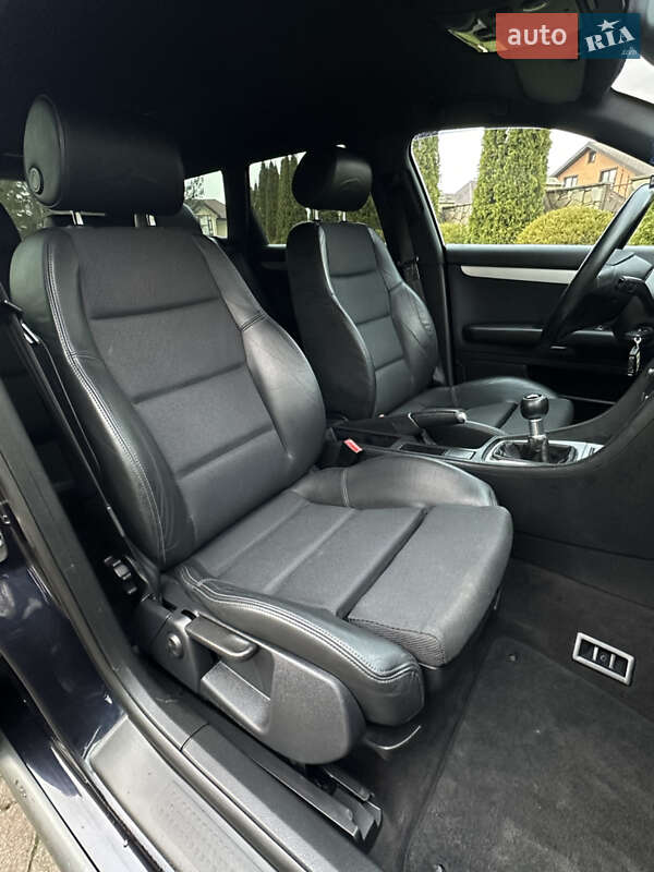 Универсал Audi A4 2004 в Сарнах