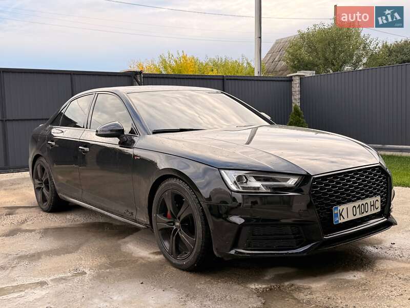 Седан Audi A4 2016 в Киеве