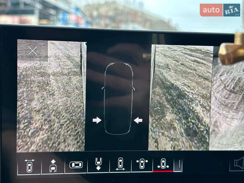 Седан Audi A4 2022 в Киеве