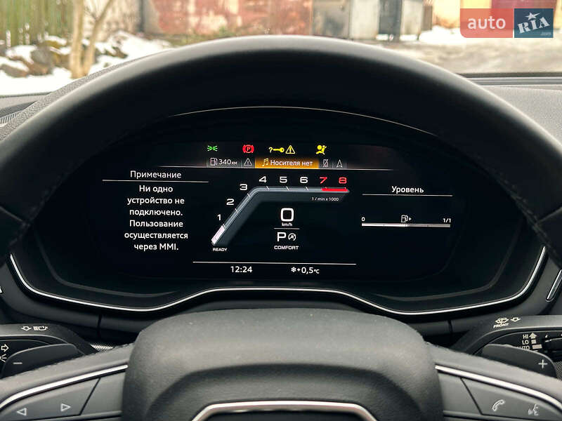 Седан Audi A4 2022 в Киеве