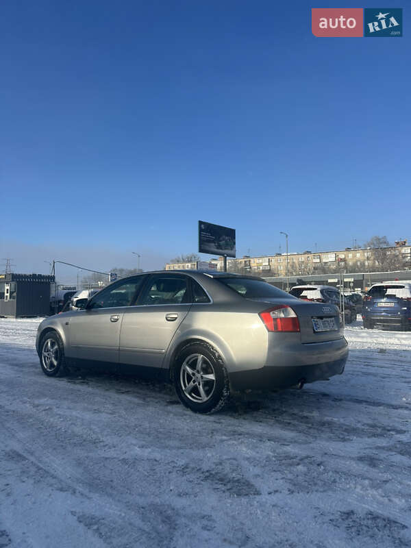 Седан Audi A4 2002 в Полтаві