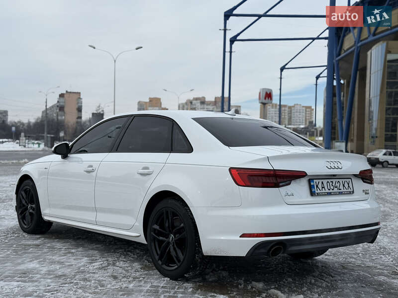 Седан Audi A4 2016 в Харкові