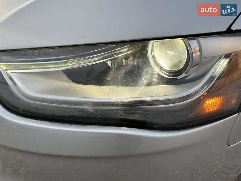Седан Audi A4 2013 в Виннице