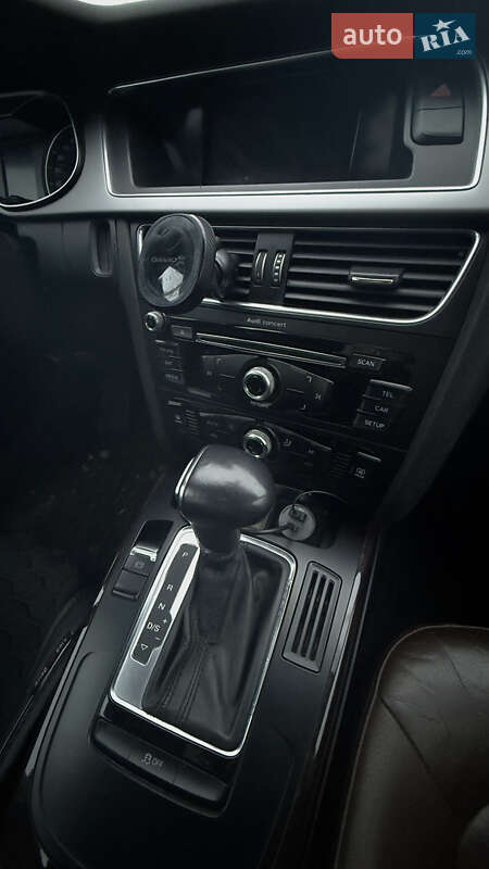 Седан Audi A4 2013 в Ізюмі