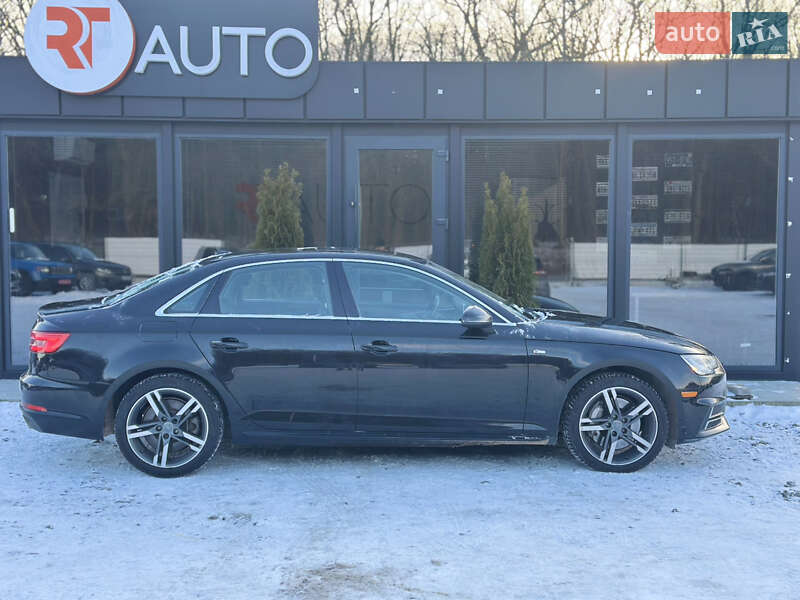 Седан Audi A4 2016 в Львове