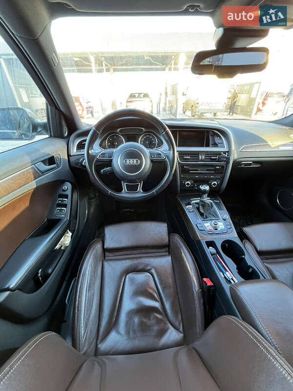 Универсал Audi A4 2014 в Львове