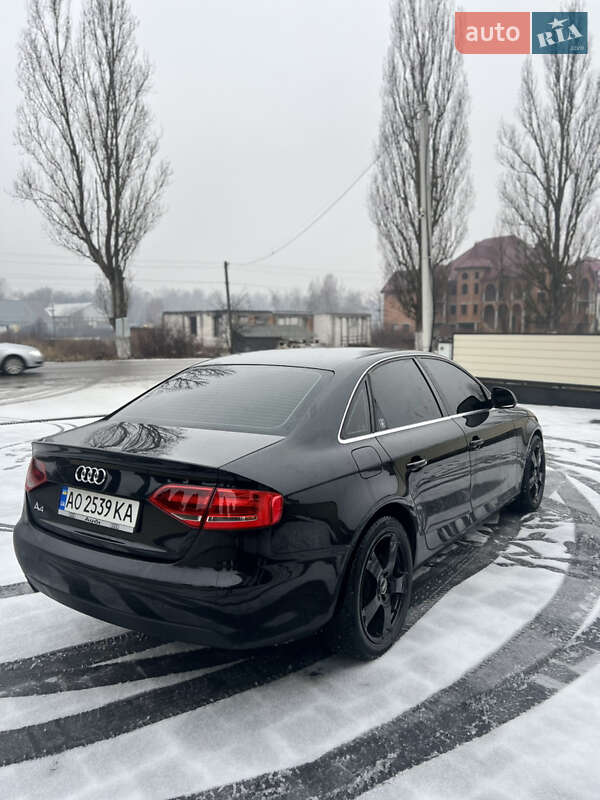 Седан Audi A4 2008 в Тячеве