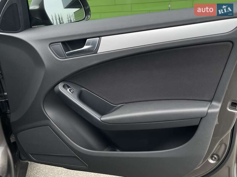 Универсал Audi A4 2015 в Киеве фото 30 Универсал Audi A4 2015 в Киеве