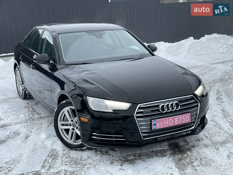 Седан Audi A4 2017 в Луцьку