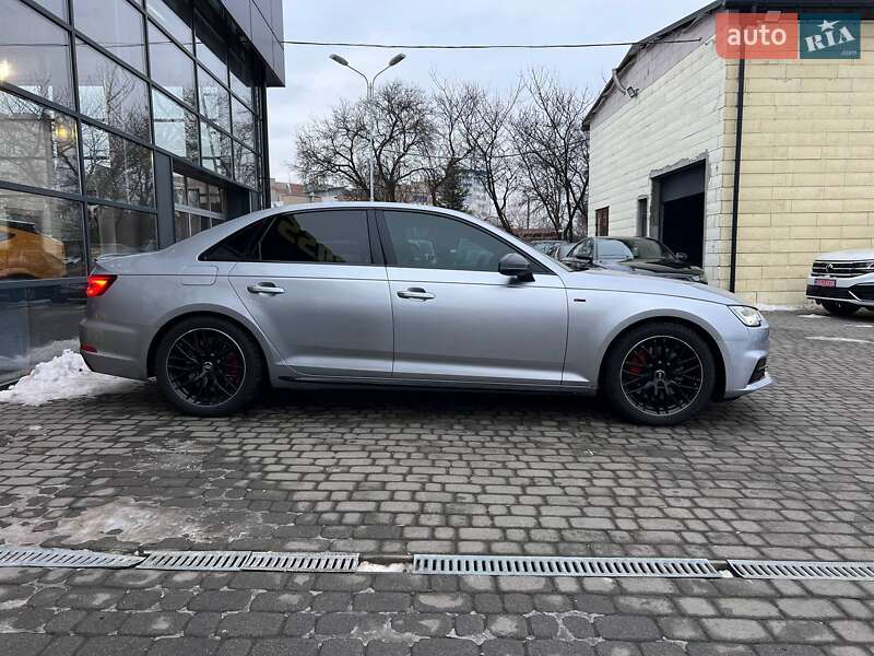 Седан Audi A4 2017 в Івано-Франківську
