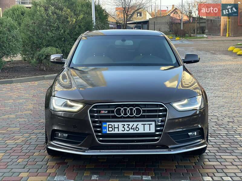 2013 Audi A4, VIN WAUZZZ8K4DA194181:plate — фото 1 (autoria)