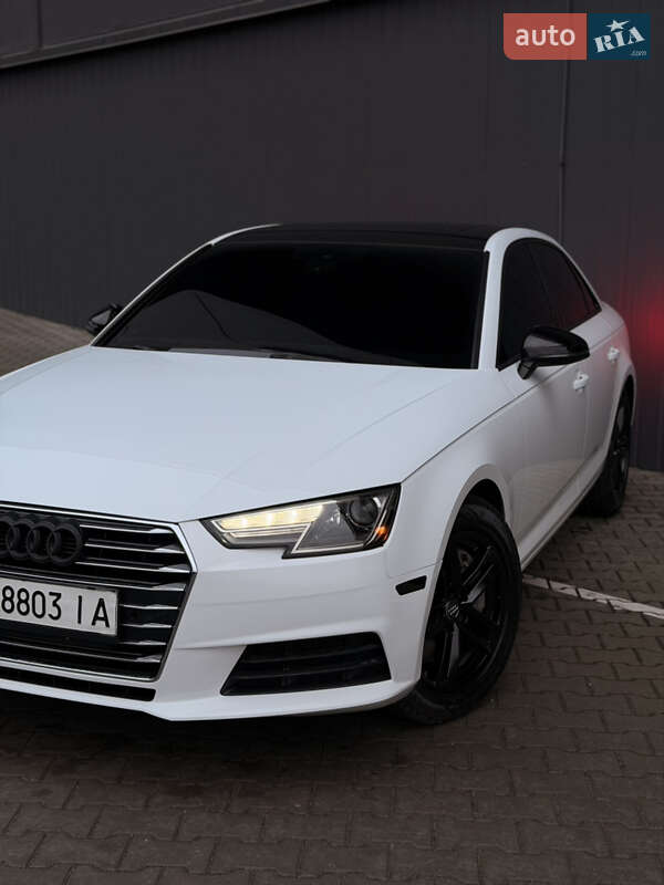 Седан Audi A4 2016 в Тернополе