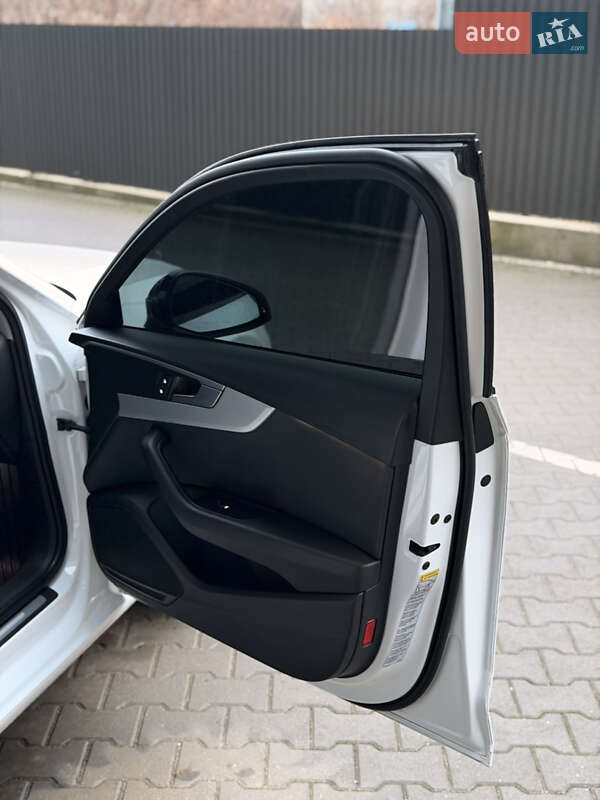 Седан Audi A4 2016 в Тернополе
