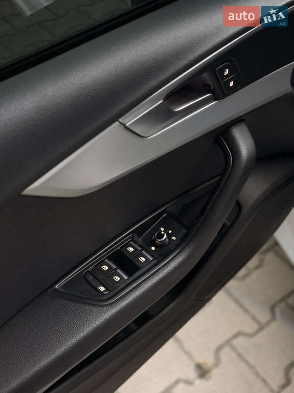 Седан Audi A4 2016 в Тернополе