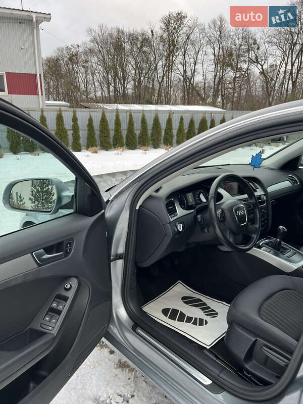 Універсал Audi A4 2010 в Луцьку
