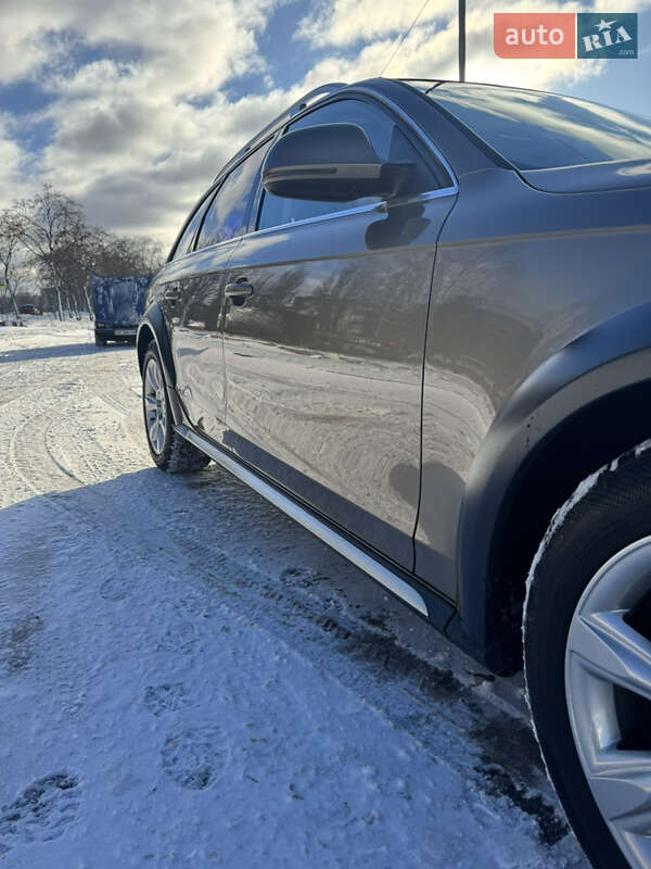 Универсал Audi A4 2011 в Киеве