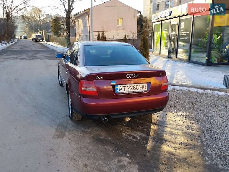 Седан Audi A4 1999 в Івано-Франківську