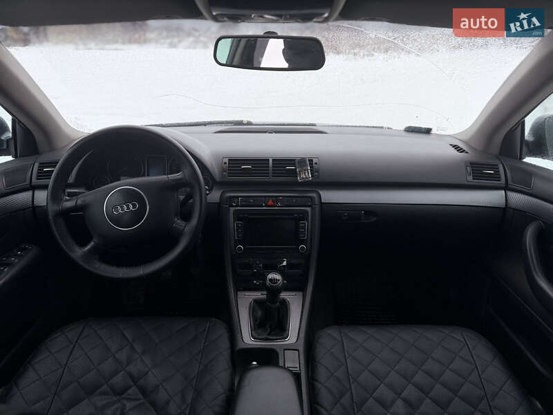 Универсал Audi A4 2002 в Мене