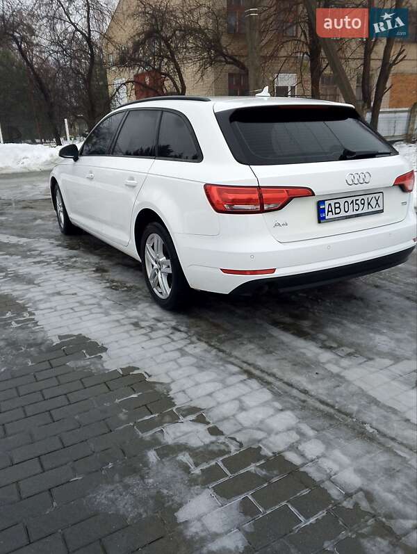 Универсал Audi A4 2017 в Виннице