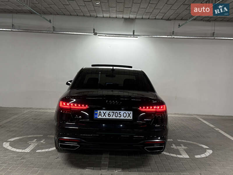 Седан Audi A4 2023 в Киеве