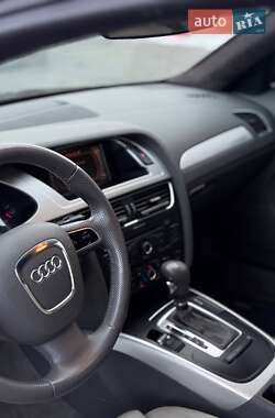 Седан Audi A4 2009 в Черновцах