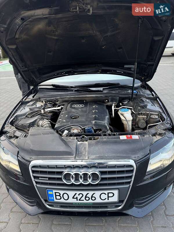 Седан Audi A4 2009 в Чернівцях