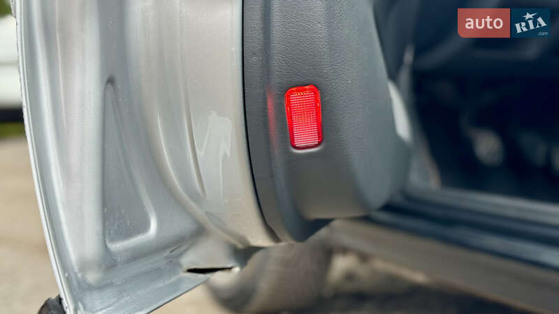 Седан Audi A4 2000 в Виннице