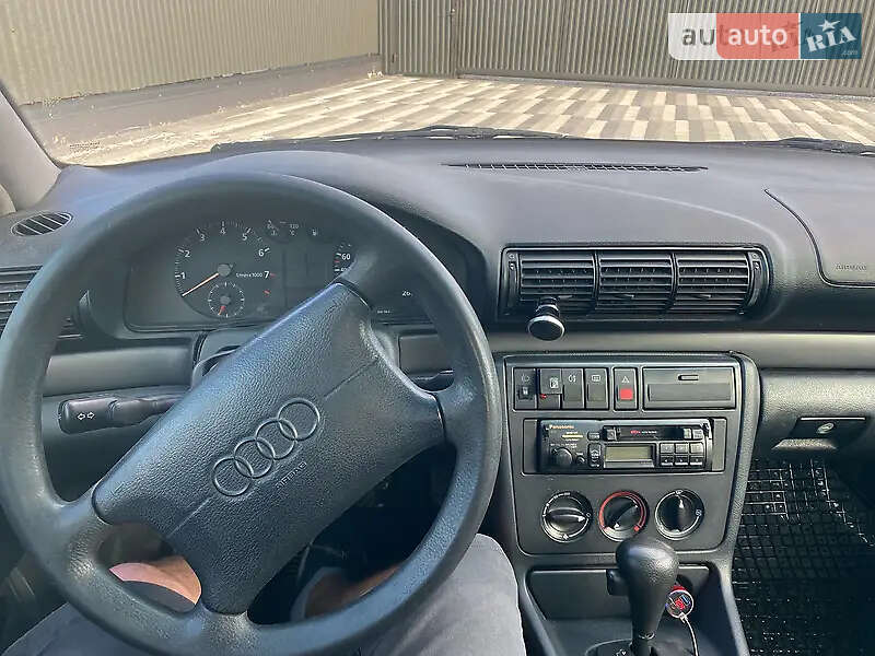 Седан Audi A4 1995 в Кременчуці фото 8 Седан Audi A4 1995 в Кременчуці