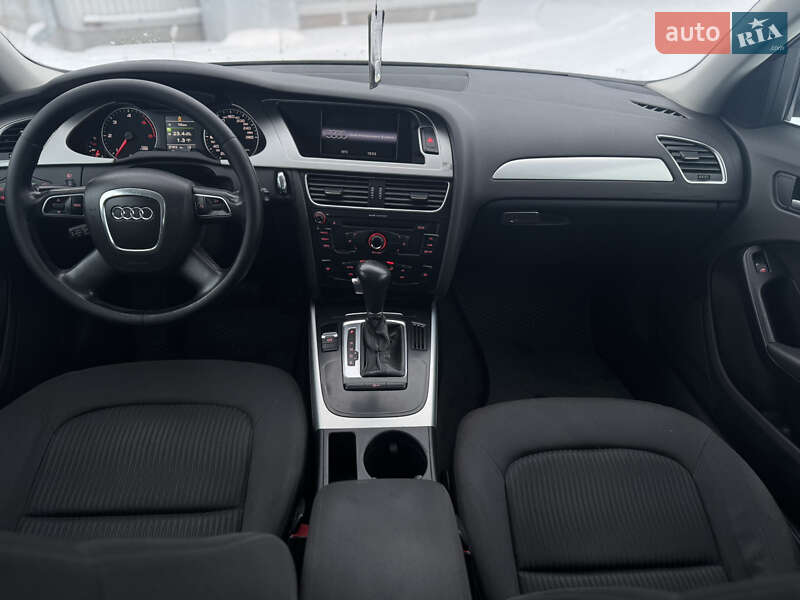 Універсал Audi A4 2010 в Сарнах