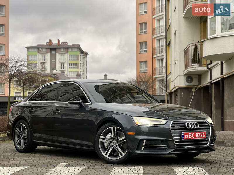 Седан Audi A4 2018 в Ивано-Франковске