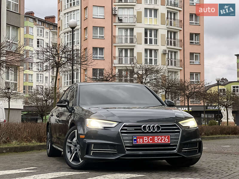 Седан Audi A4 2018 в Ивано-Франковске