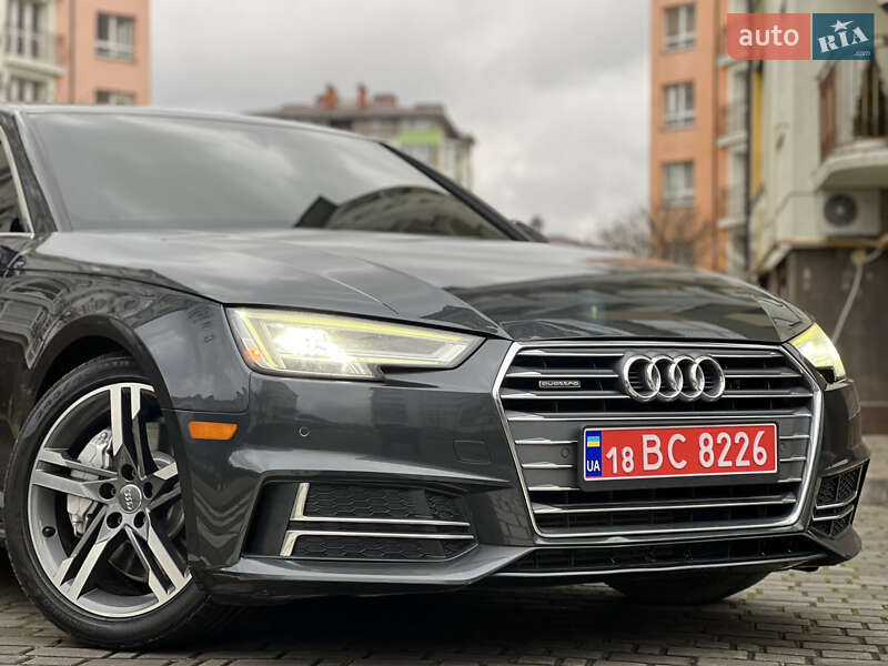 Седан Audi A4 2018 в Ивано-Франковске