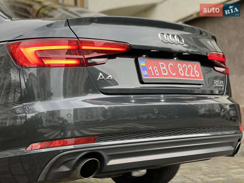 Седан Audi A4 2018 в Ивано-Франковске
