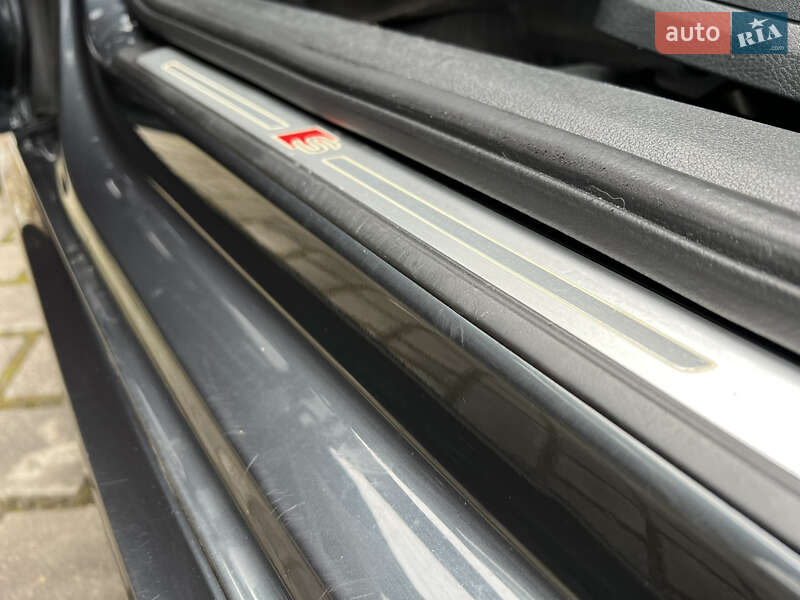 Седан Audi A4 2018 в Ивано-Франковске